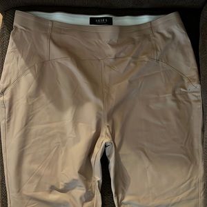 55% polyester 45% polyurethane